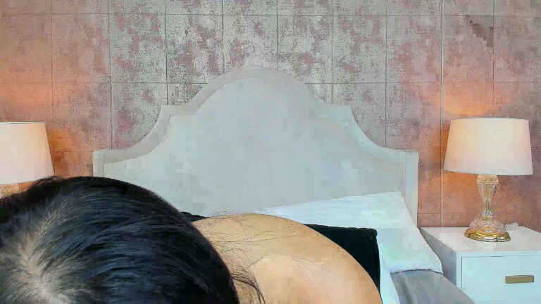 KhloeWonders's Streamate show and profile