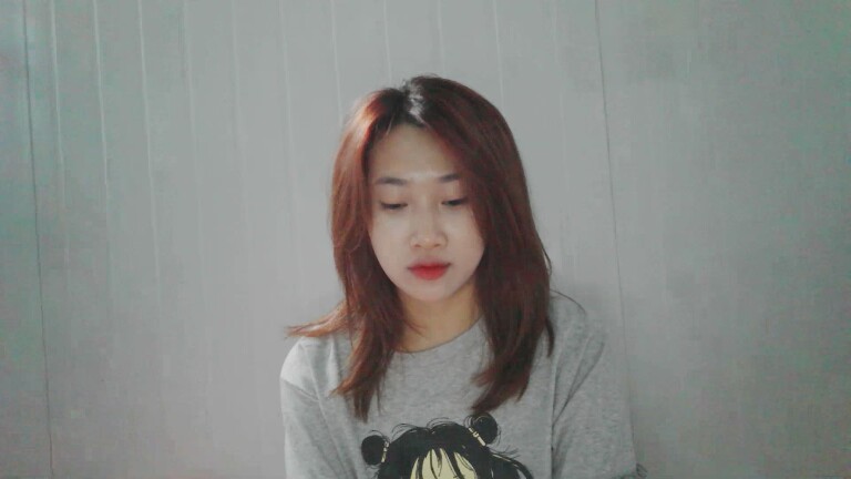 Ellie039's Streamate show and profile