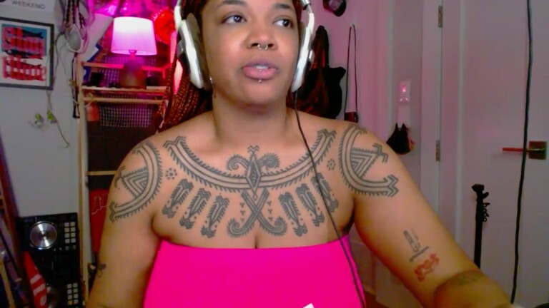 em0tits98's Streamate show and profile