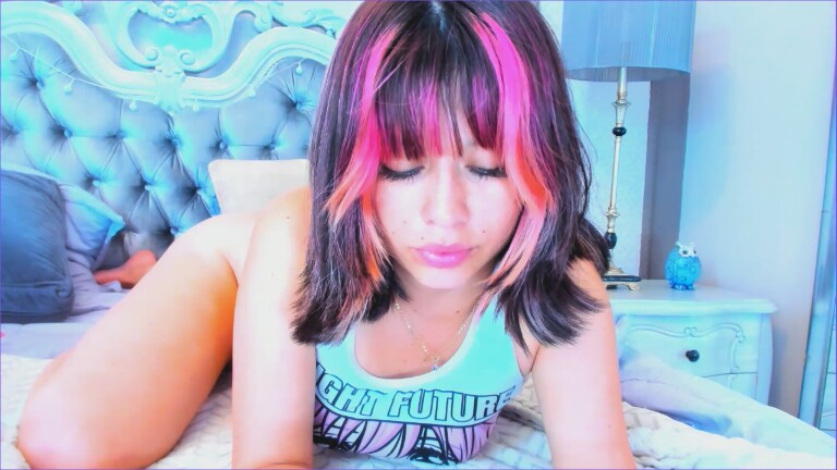 SiaSavach's Streamate show and profile