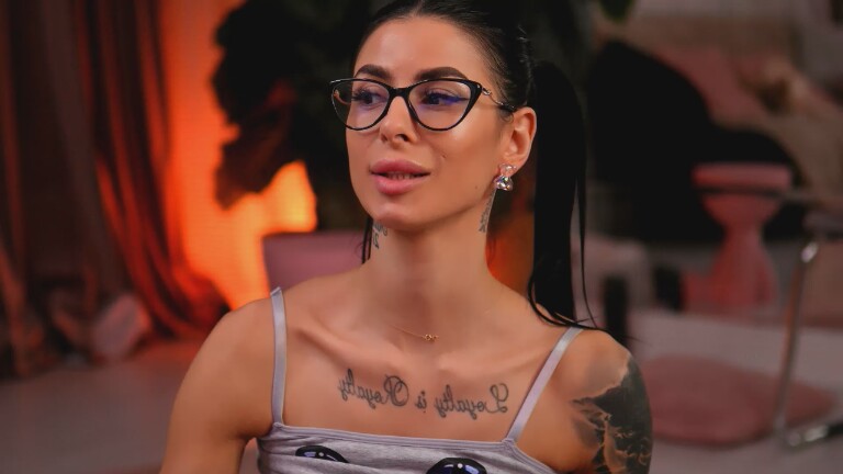 EvaAmanti's Streamate show and profile