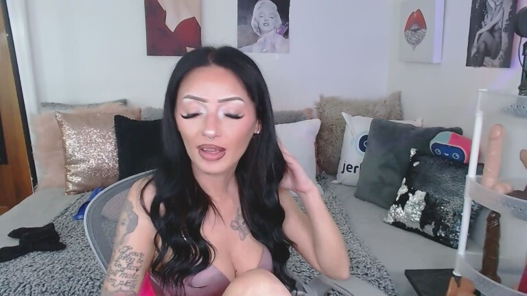 MarilynJenelle's Streamate show and profile