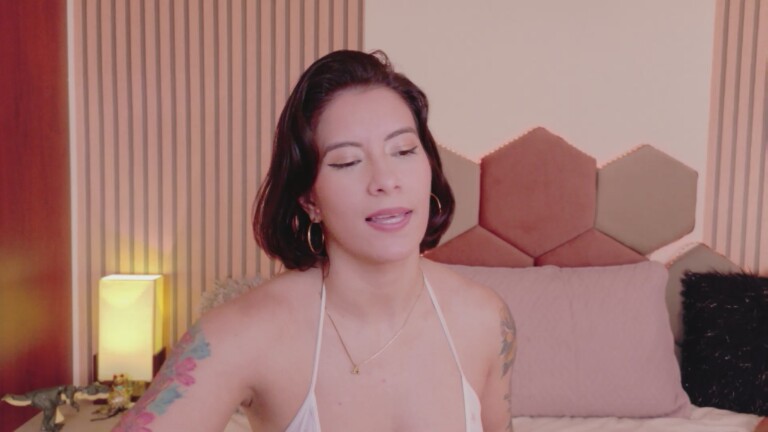 EivaStone's Streamate show and profile