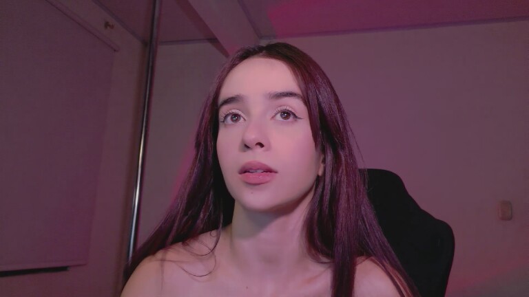 SaraMars's Streamate show and profile