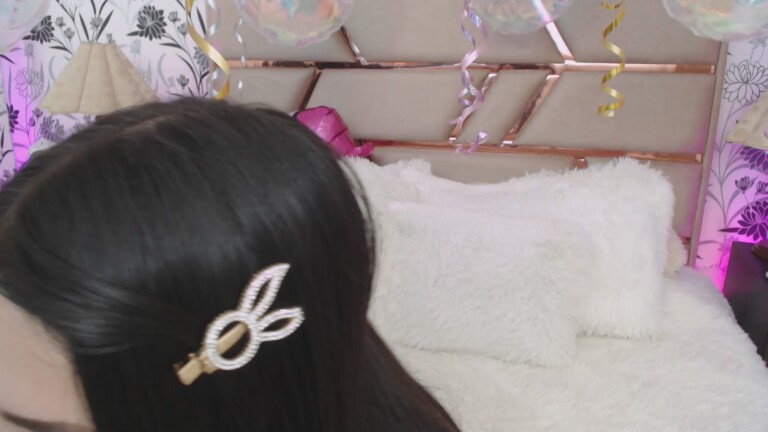 evaiin_Izaiin's Streamate show and profile