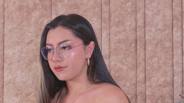 IsaRose's Streamate show and profile