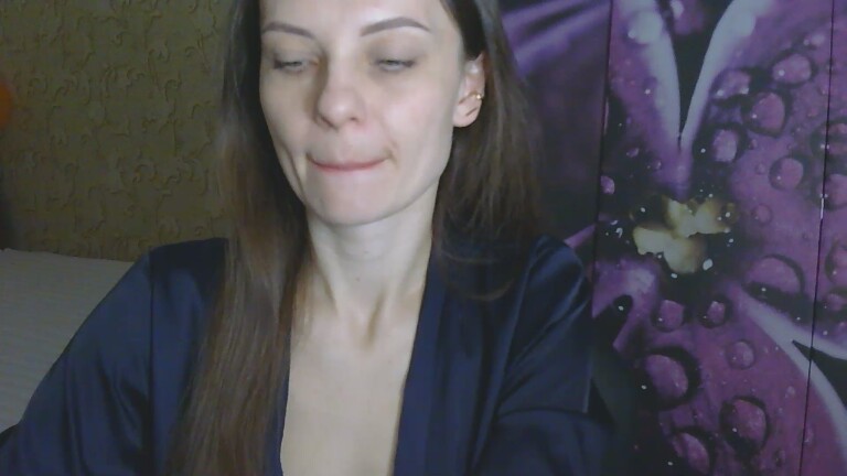 Brunettee's Streamate show and profile