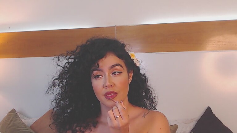 SeleneRisso's Streamate show and profile