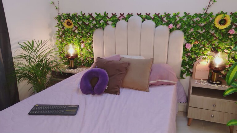 Nomohah_sainz's Streamate show and profile