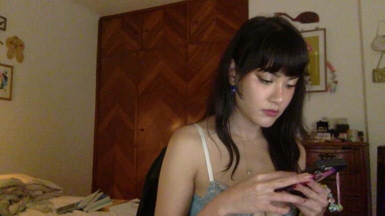 Gueishalulumei's Streamate show and profile