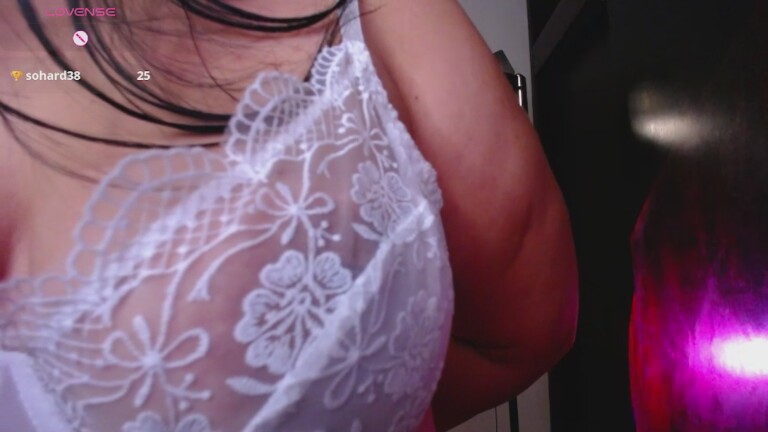 Cristalvonne's Streamate show and profile